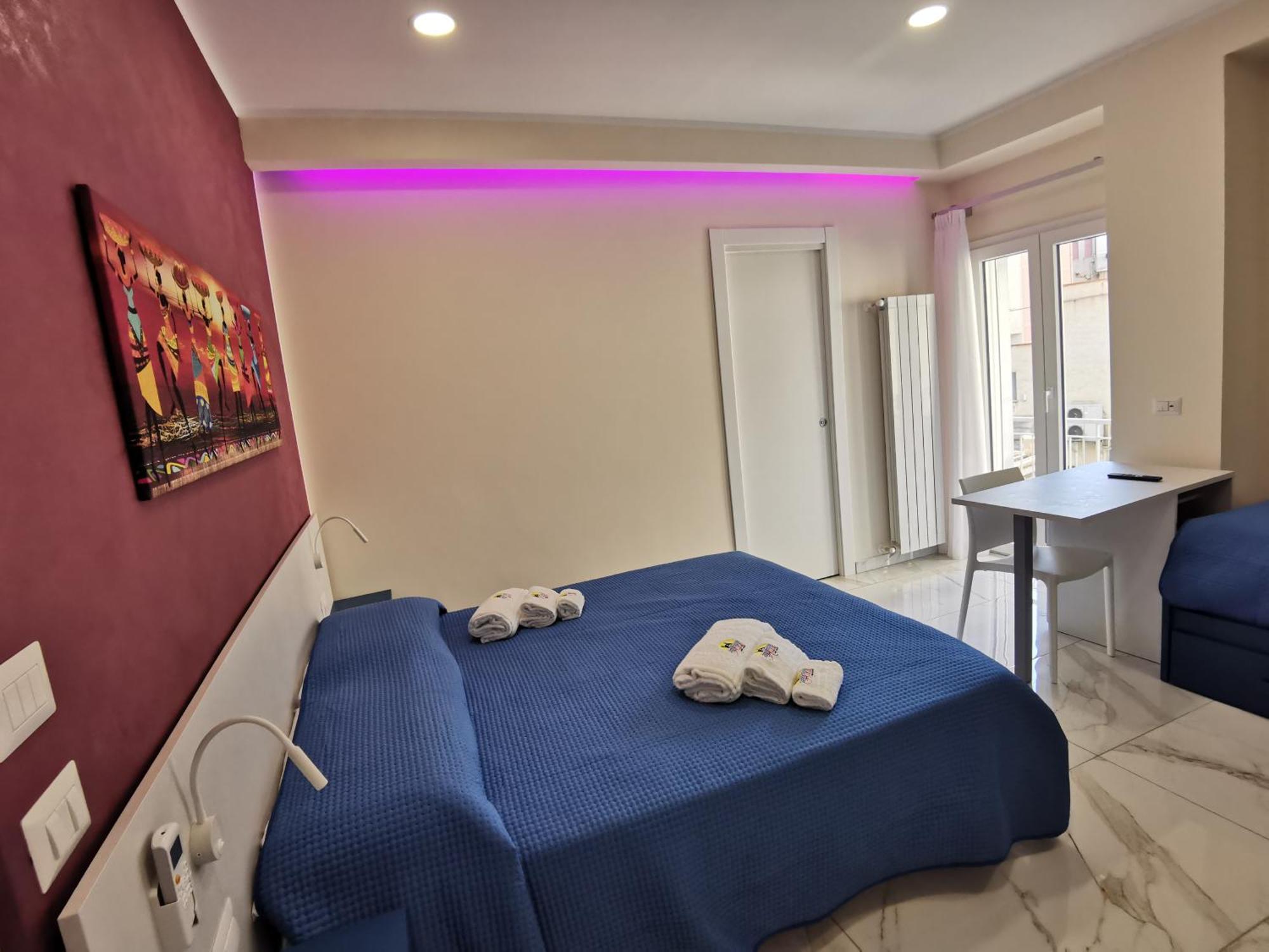 B&B Aida Rooms เชฟาลู ภายนอก รูปภาพ