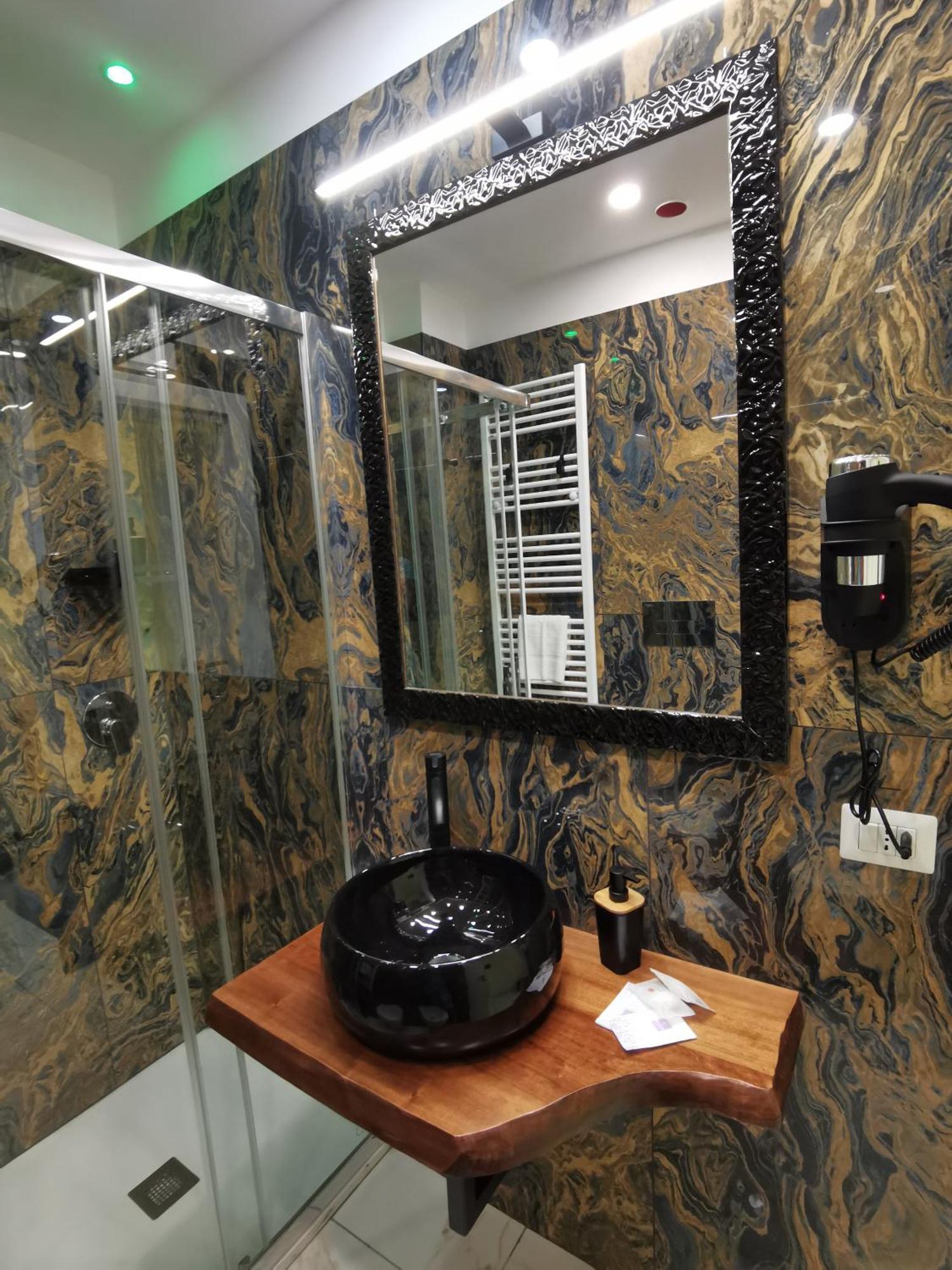 B&B Aida Rooms เชฟาลู ภายนอก รูปภาพ