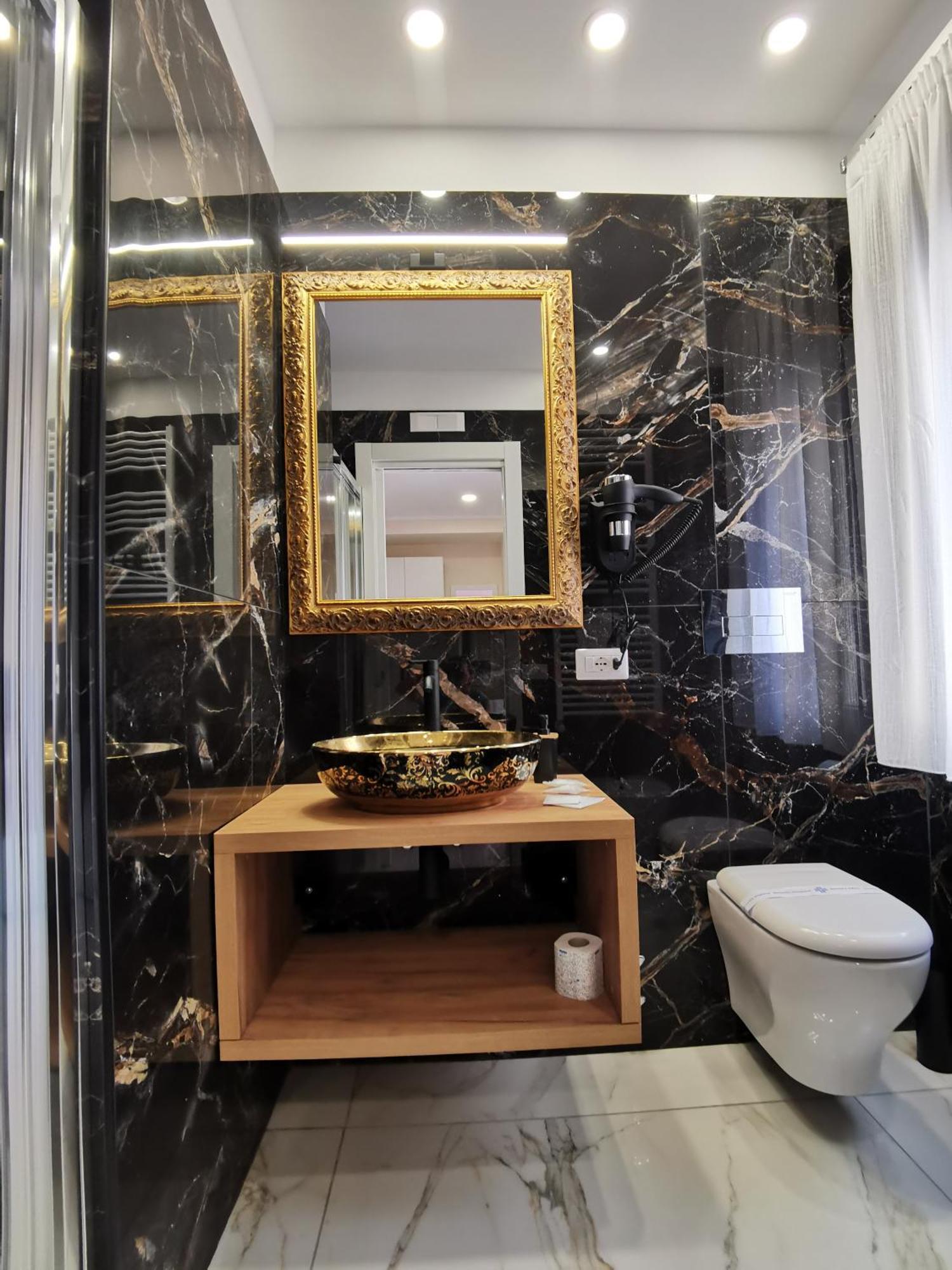B&B Aida Rooms เชฟาลู ภายนอก รูปภาพ